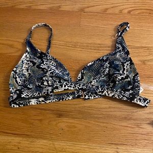 Shade and shore bikini top